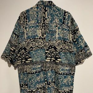 Vintage Guess button down collar shirt